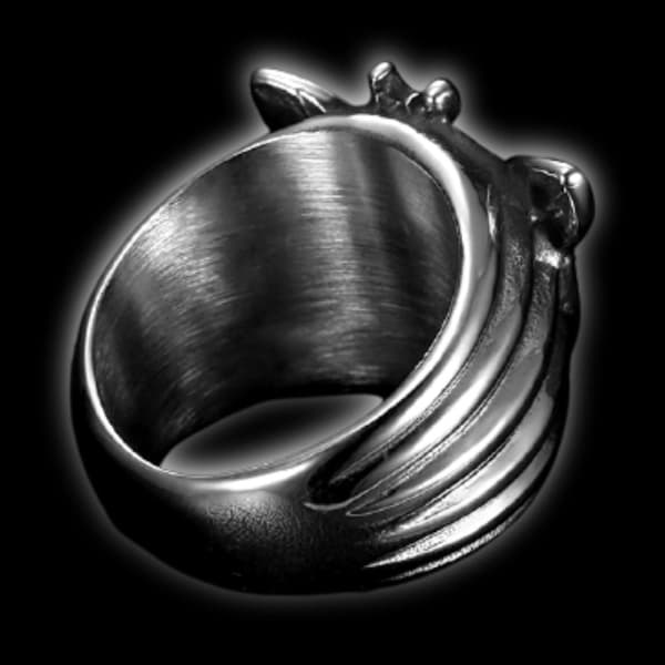 Butterfly Ring With Skull
