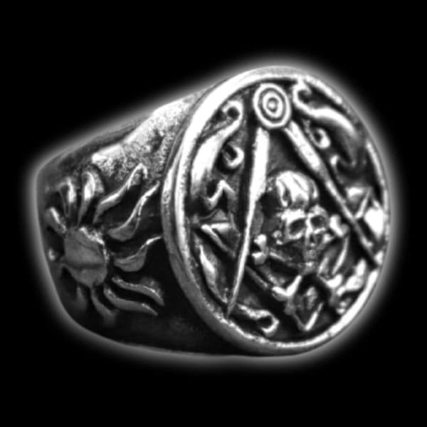 Masonic Ring with skull