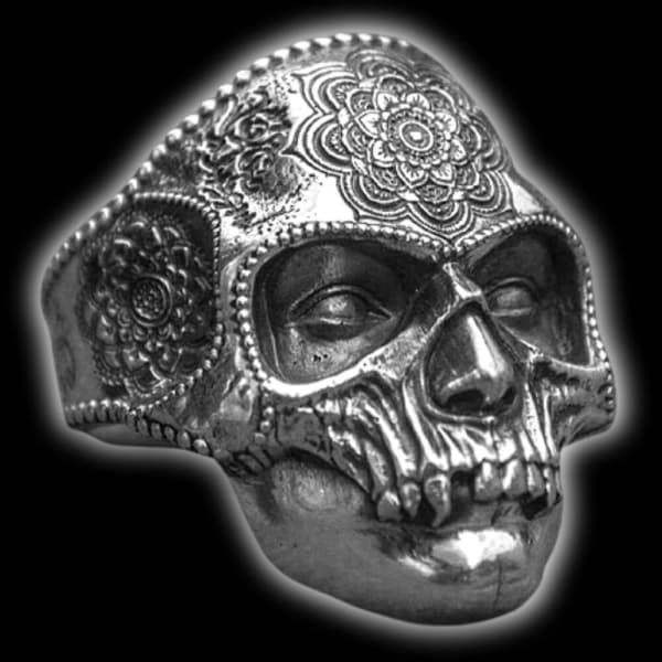 Vampire Skull ring