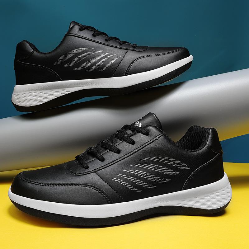 MEN'S COMFORTABLE AND BREATHABLE SPORTS SHOES WITH GRIP MARKS
