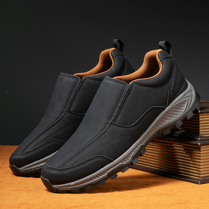 MEN'S COMFORTABLE GENUINE LEATHER SLIP-ON SNEAKERS WITH ARCH SUPPORT AND SHOCK ABSORPTION