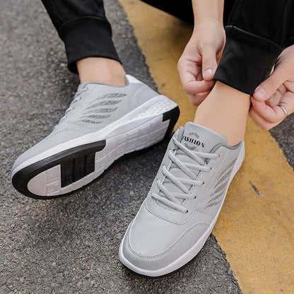 MEN'S COMFORTABLE AND BREATHABLE SPORTS SHOES WITH GRIP MARKS