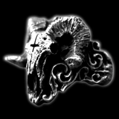 Buffle skull ring