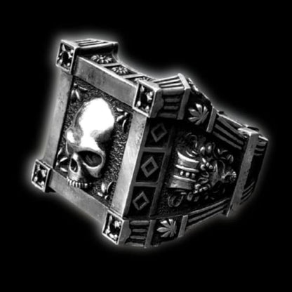 Gothic Skull Ring