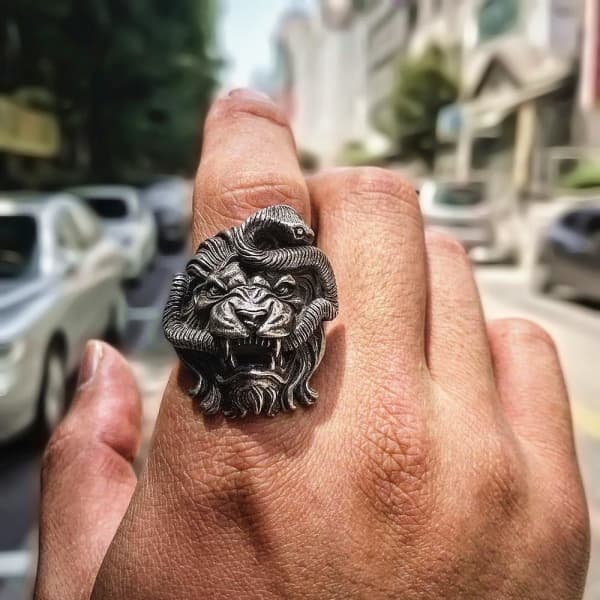 LION & SNAKE RING