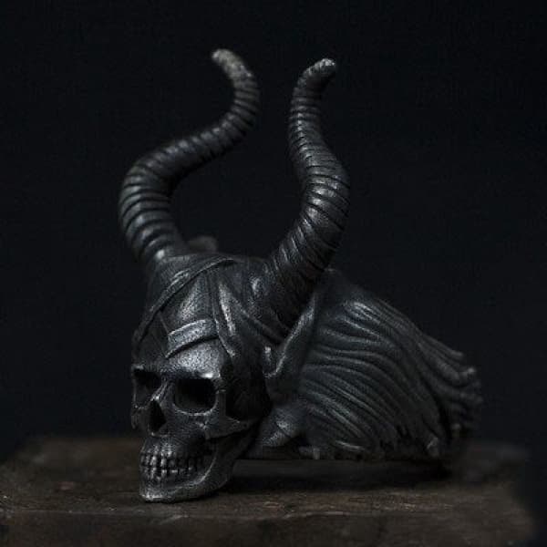 Maleficent Skull Ring