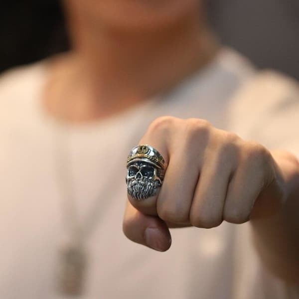 Sailor Skull ring