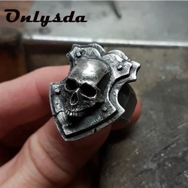 Shield Skull Ring