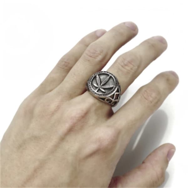 Weed Ring